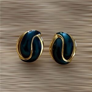 Vintage Trifari Signed Green Post-Style Pierced Earrings